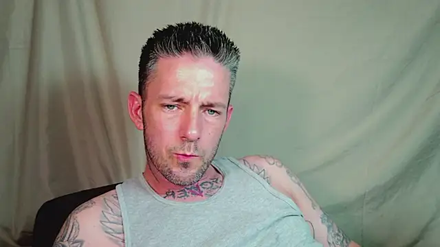 SkylarrGrey's Live XXX Chat