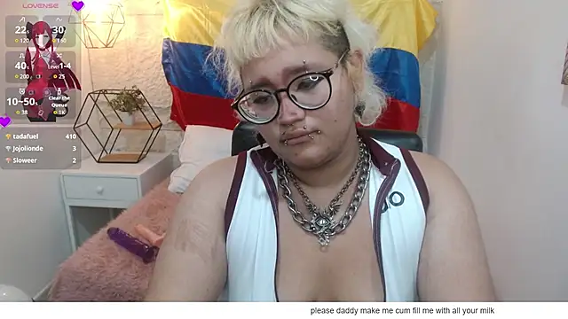 Echypyon_'s Live XXX Chat
