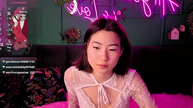 Runi_Asian Live XXX-Chat