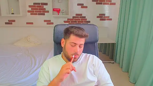 Chat +18 de DaxGreer ao vivo