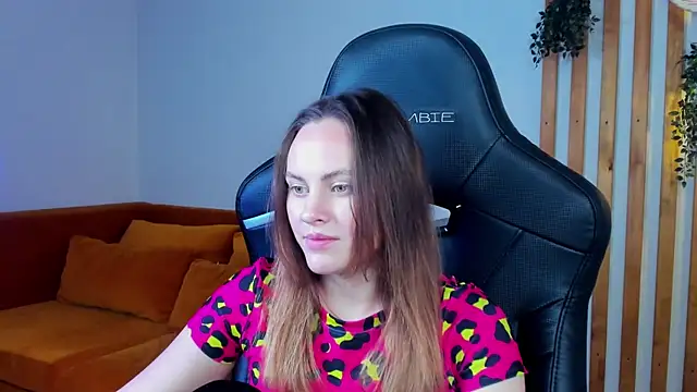 LumeriSoren's Live XXX Chat