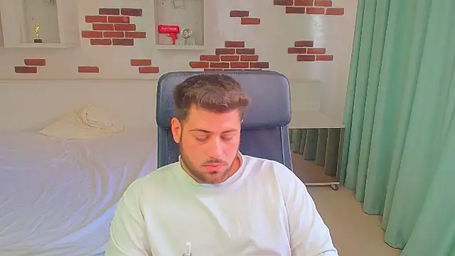 DaxGreer's Live XXX Chat