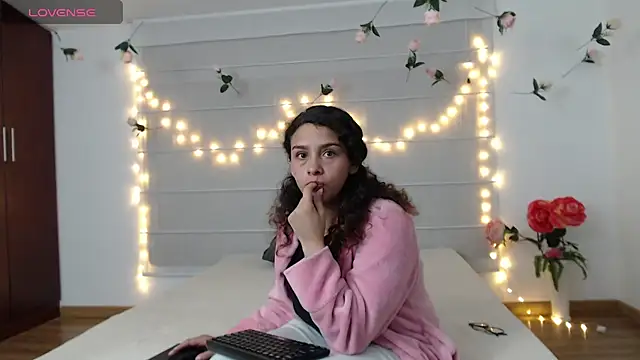 Sarabubbie Live XXX-chat