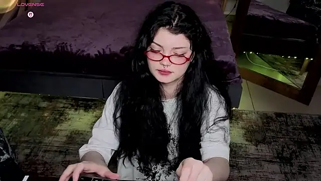 MileyRood élő XXX-chatje