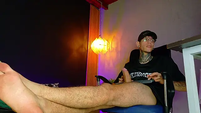 david_huge 现场XXX聊天