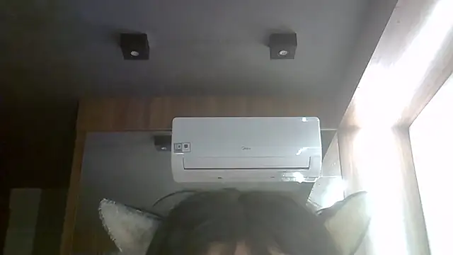 Chat XXX ao vivo de SkinnyKitten