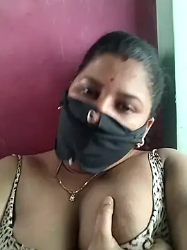 pinkisaha75's Live XXX Chat