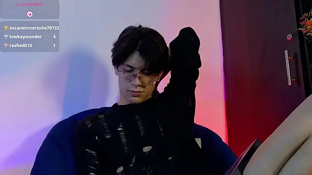 lui_x_dust's Live XXX Chat