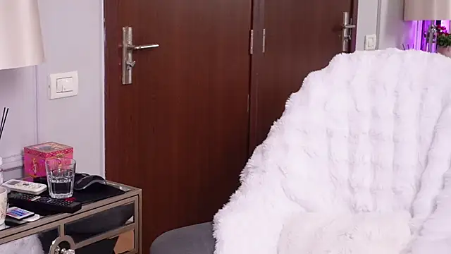 JenniferLovve Chat XXX in diretta