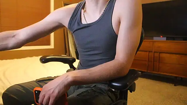 jjjjjfive – Naživo XXX chat
