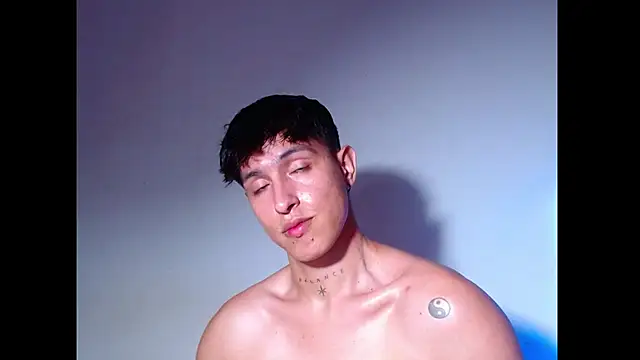 rowanbig Live XXX Chat