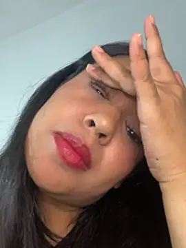 Chat +18 de Aitana98_ ao vivo
