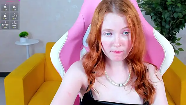 ari-kittyy's Live XXX Chat