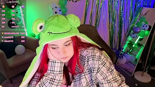 Mia_R0ss Chat XXX in diretta