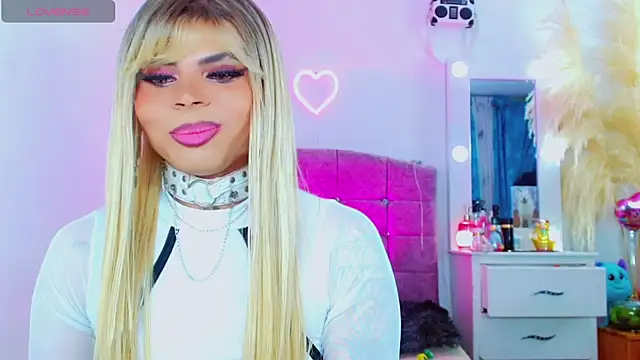 Chat XXX en directo de AdanKinng