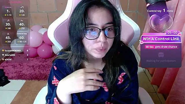 Chat +18 de Maggie_Fox3 ao vivo