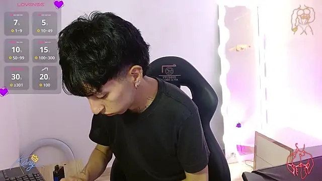 XXX chat uživo modela Aress_tay