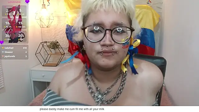 Chat XXX ao vivo de Echypyon_