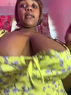 _Thirteen Chat XXX live