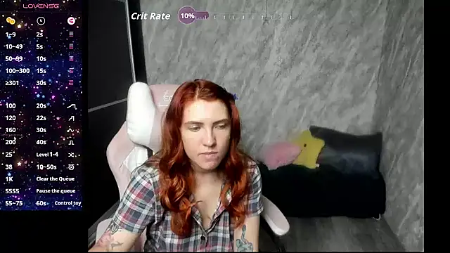 Reginasmilee's Live XXX Chat