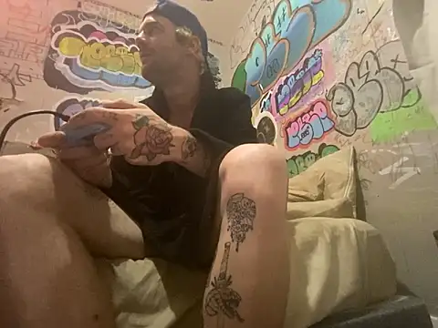 Chatroom XXX en direct de gothboiplzty