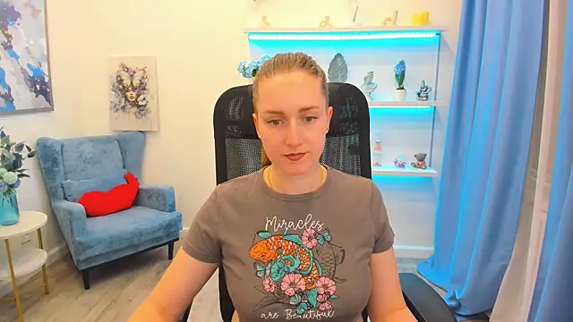 CaseyTerini Chat XXX live