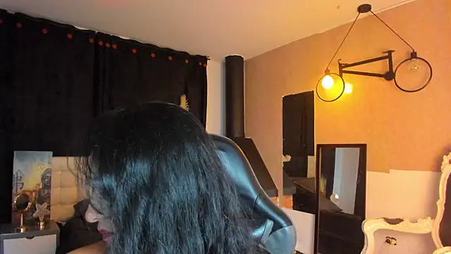 Vicky_Angeel 即時 XXX 聊天