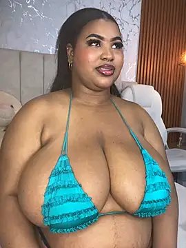 AinaraJimenez's Live XXX Chat