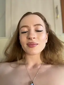 Little_Candy_18 – Naživo XXX chat
