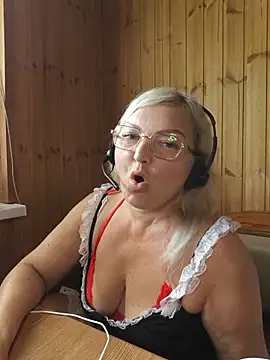 XXX chat uživo modela White-Chocolatte