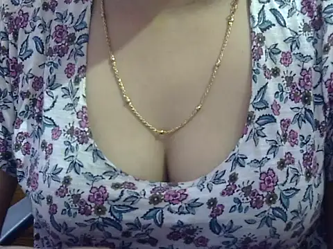 Your_wild_Dia Adlı Modelin Canlı XXX Sohbeti