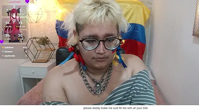 Chat XXX ao vivo de Echypyon_