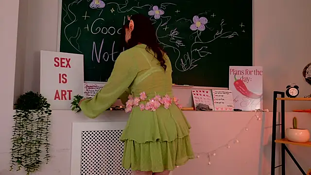 NoraHaynes 即時 XXX 聊天