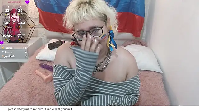 Echypyon_'s Live XXX Chat