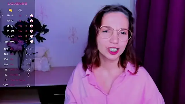 Chat XXX ao vivo de KindHazelHere_