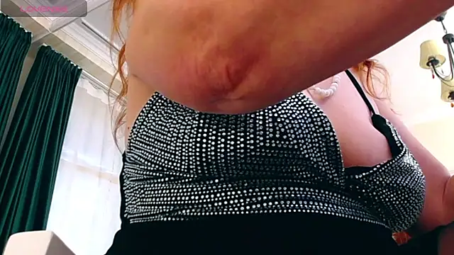 GiselleFox Chat XXX in diretta