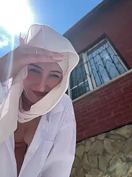 FlexibleDoll_'s Live XXX Chat