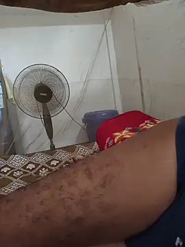 INDIAN_CHEESY-BOSS live XXX chat