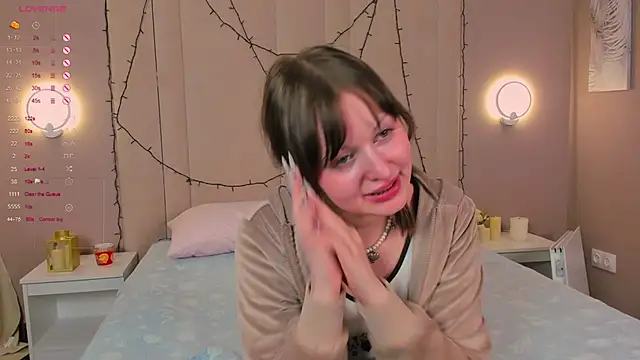 AdeleSilvy – Live XXX-chat