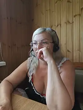 Chat XXX ao vivo de White-Chocolatte