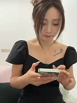 huihui_520 即時 XXX 聊天