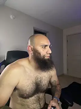 MastaWolfy's Live XXX Chat
