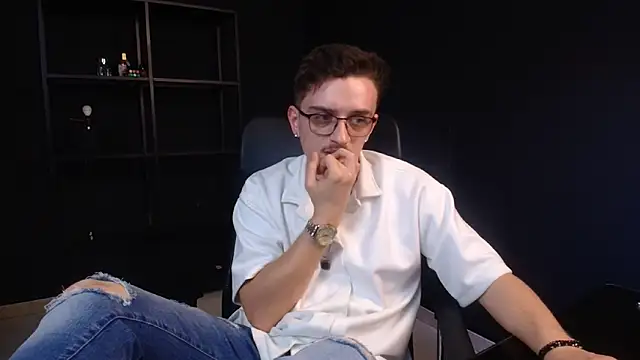 FelixStarkk live XXX chat