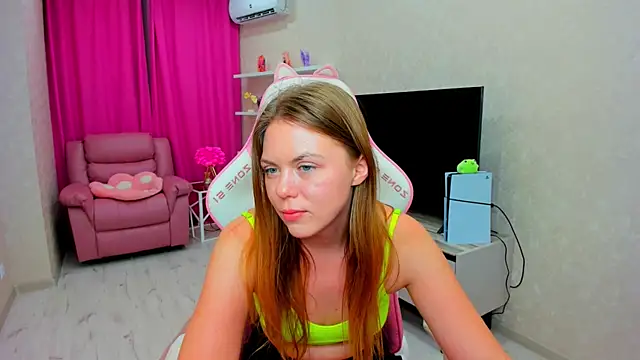 Strawberrye Live XXX-chat
