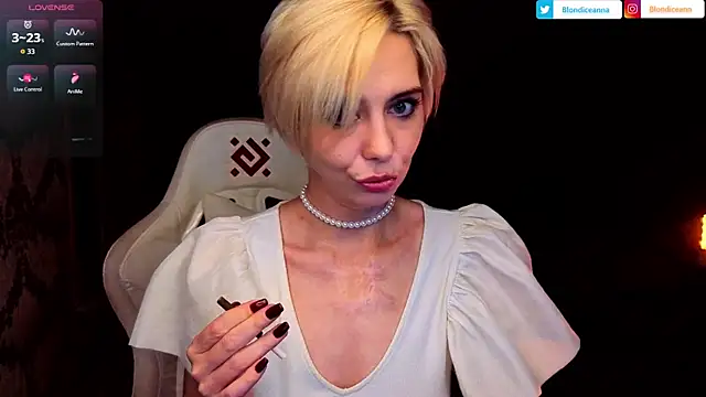 Blondice_ann Obrolan Langsung XXX