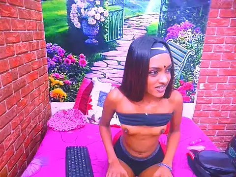 IndianPretty14u2Luv Live XXX-chat