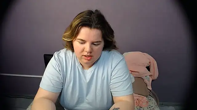 so_shy Chat XXX in diretta