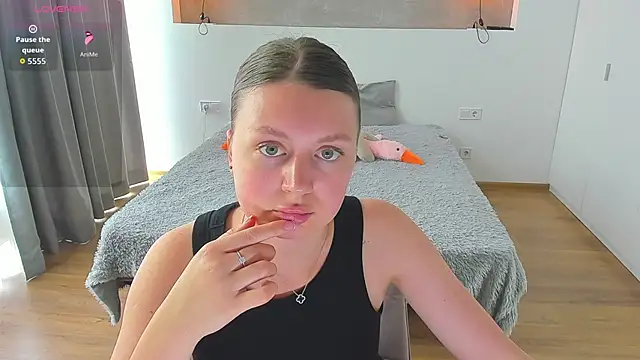 Kitkatvel – Naživo XXX chat