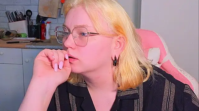 soft_focus Live XXX Chat