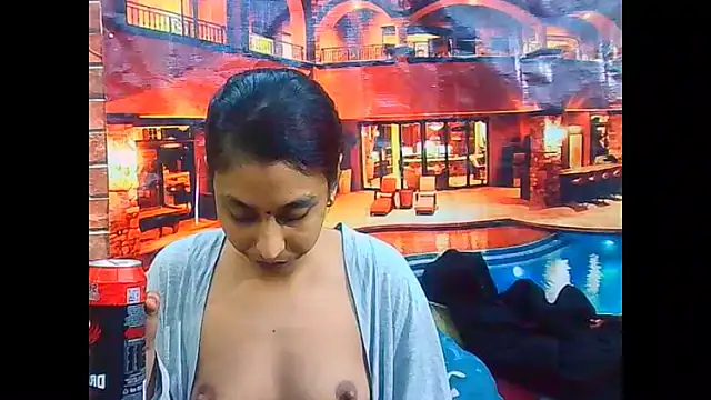 Chat XXX en directo de IndianSexyButt